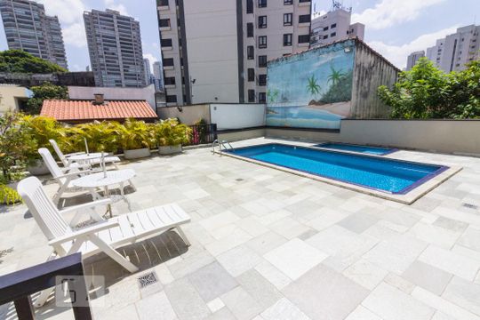 Piscina de apartamento para alugar com 2 quartos, 64m² em Vila Ester (zona Norte), São Paulo