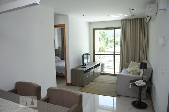 Kitnet/Studio à venda com 1 quarto, 35m² em Jacarepaguá, Rio de Janeiro