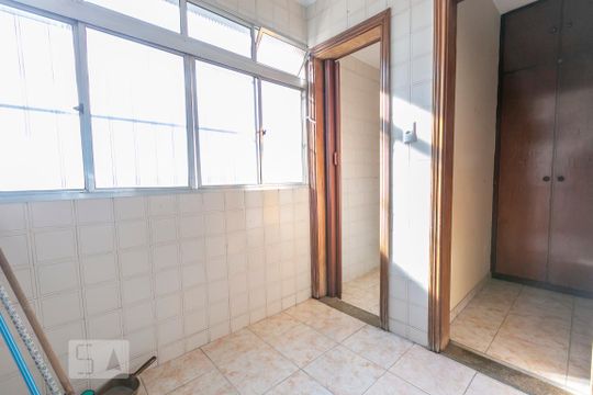 Lavanderia de apartamento para alugar com 3 quartos, 84m² em Freguesia do Ó, São Paulo