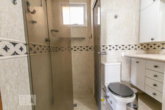 Banheiro de apartamento para alugar com 3 quartos, 84m² em Freguesia do Ó, São Paulo