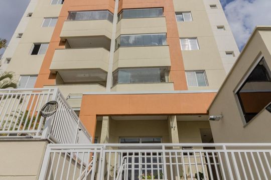 Fachada de apartamento para alugar com 2 quartos, 75m² em Jardim Santo Antônio, Santo André
