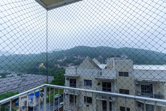 Vista da Sala  de apartamento à venda com 2 quartos, 52m² em Sapê, Niterói