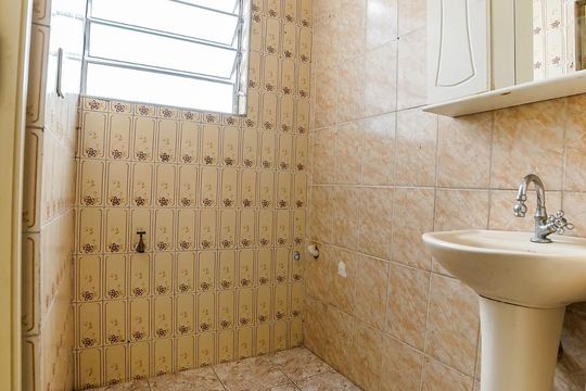 Banheiro de casa à venda com 1 quarto, 140m² em Jardim Brasil (zona Norte), São Paulo