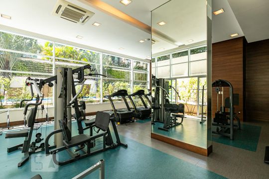 Academia de apartamento para alugar com 1 quarto, 48m² em Vila Olímpia, São Paulo