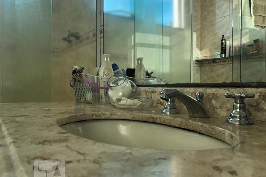Casa de Condomínio à venda com 4 quartos, 300m² em Vargem Pequena, Rio de Janeiro