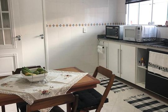 Casa de Condomínio à venda com 4 quartos, 300m² em Vargem Pequena, Rio de Janeiro