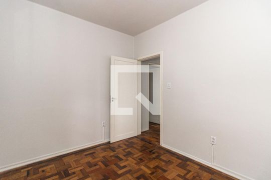Quarto 2 de apartamento para alugar com 2 quartos, 65m² em São Geraldo, Porto Alegre