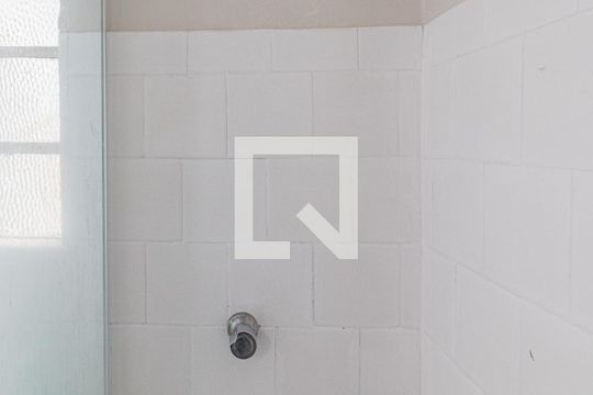 Banheiro de apartamento para alugar com 2 quartos, 65m² em São Geraldo, Porto Alegre