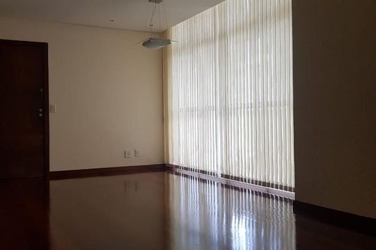 Apartamento para alugar com 3 quartos, 110m² em Buritis, Belo Horizonte