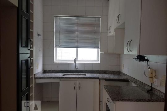 Apartamento para alugar com 3 quartos, 110m² em Buritis, Belo Horizonte