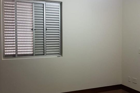 Apartamento para alugar com 3 quartos, 110m² em Buritis, Belo Horizonte