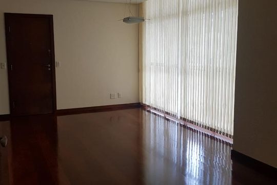Apartamento para alugar com 3 quartos, 110m² em Buritis, Belo Horizonte