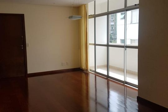 Apartamento para alugar com 3 quartos, 110m² em Buritis, Belo Horizonte