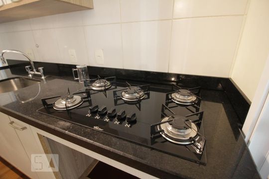 Detalhe da cozinha de apartamento para alugar com 2 quartos, 84m² em Vila Andrade, São Paulo