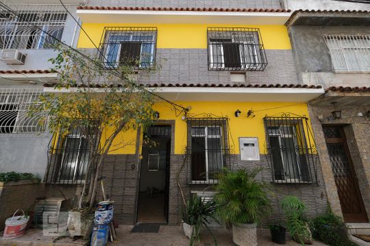 Fachada de casa de condomínio à venda com 3 quartos, 170m² em Maracanã, Rio de Janeiro