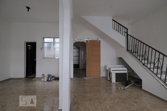 Sala de casa de condomínio à venda com 3 quartos, 170m² em Maracanã, Rio de Janeiro