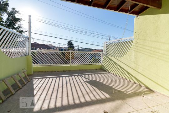 Varanda quarto 1 suíte de casa à venda com 3 quartos, 150m² em Jardim Santa Cecília, Guarulhos