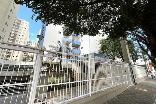 Fachada de apartamento para alugar com 2 quartos, 77m² em Parque Imperial, São Paulo