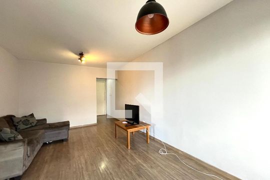 Sala de apartamento para alugar com 2 quartos, 77m² em Parque Imperial, São Paulo