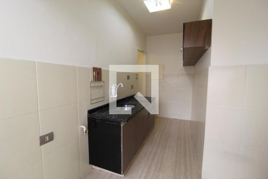 Cozinha de apartamento à venda com 1 quarto, 66m² em Vila Nova Conceição, São Paulo