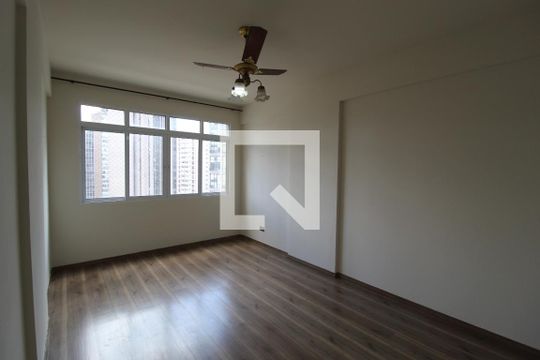 Quarto de apartamento à venda com 1 quarto, 66m² em Vila Nova Conceição, São Paulo