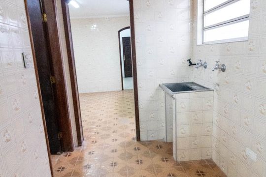 Área de Serviço de casa à venda com 2 quartos, 150m² em Vila Gilda, Santo André