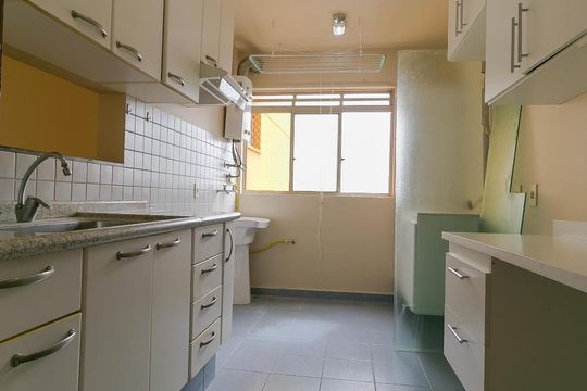 Cozinha de apartamento para alugar com 3 quartos, 73m² em Jardim Brasil, Campinas