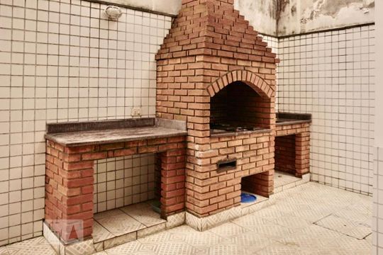 Churrasqueira de casa para alugar com 4 quartos, 550m² em Jardim Maia, Guarulhos