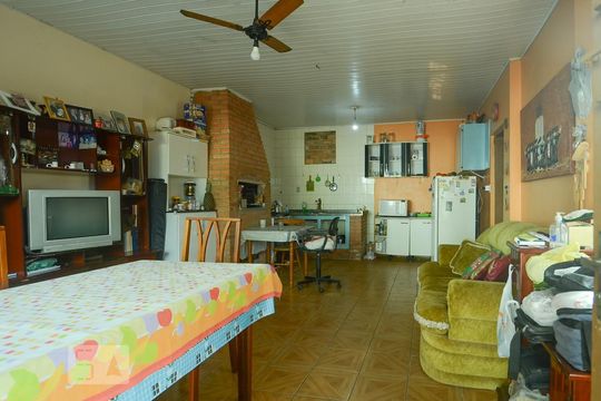 Casa à venda com 1 quarto, 70m² em Partenon, Porto Alegre