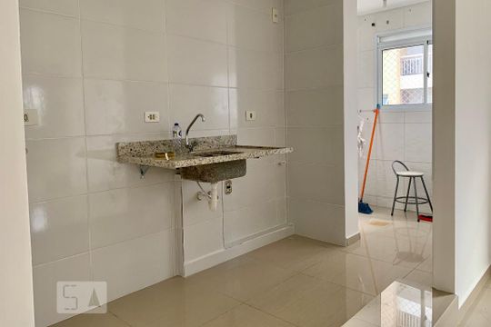 Cozinha de apartamento para alugar com 2 quartos, 50m² em Gopoúva, Guarulhos
