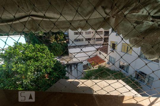 Vista da Sala de apartamento à venda com 2 quartos, 70m² em Boa Viagem, Niterói