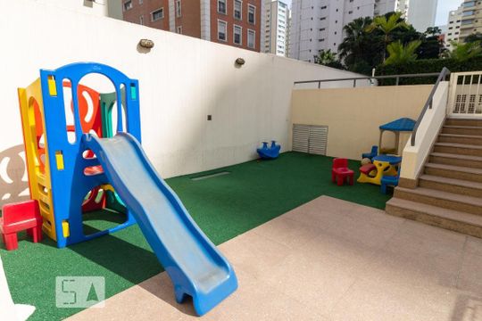 Playground de apartamento para alugar com 4 quartos, 170m² em Brooklin Paulista, São Paulo