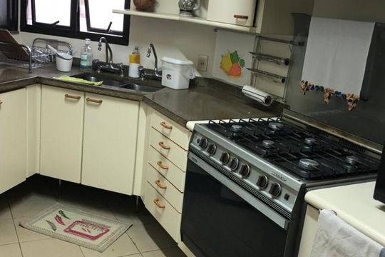 Cozinha de apartamento à venda com 4 quartos, 330m² em Paraíso do Morumbi, São Paulo
