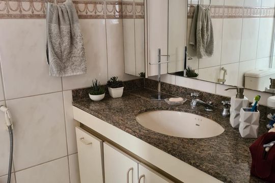 Banheiro de apartamento para alugar com 3 quartos, 95m² em Cidade Monções, São Paulo