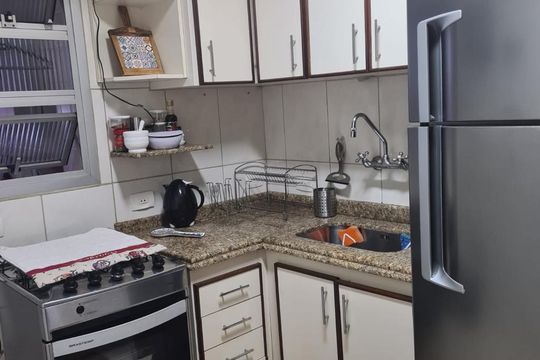 Cozinha de apartamento para alugar com 3 quartos, 95m² em Cidade Monções, São Paulo