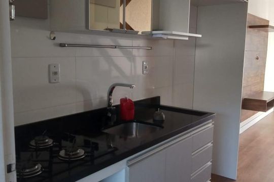 Casa de Condomínio à venda com 2 quartos, 79m² em Protásio Alves, Porto Alegre