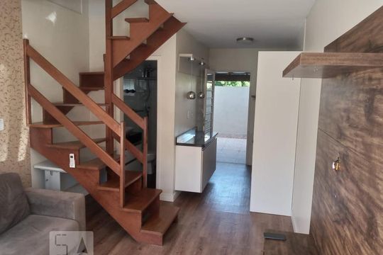 Casa de Condomínio à venda com 2 quartos, 79m² em Protásio Alves, Porto Alegre