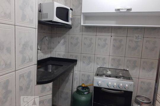 Cozinha de apartamento à venda com 1 quarto, 32m² em Liberdade, São Paulo