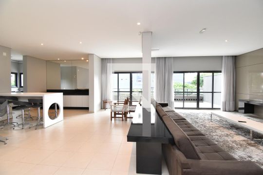 Área comum de apartamento para alugar com 1 quarto, 37m² em Bigorrilho, Curitiba