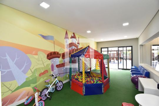 Área comum de apartamento para alugar com 1 quarto, 37m² em Bigorrilho, Curitiba