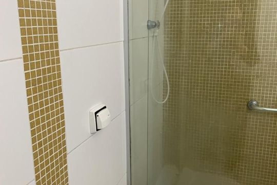 Banheiro de apartamento à venda com 2 quartos, 63m² em Bela Vista, São Paulo