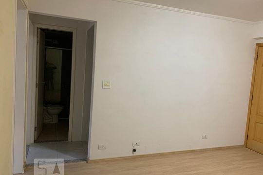 Sala de apartamento à venda com 2 quartos, 63m² em Bela Vista, São Paulo
