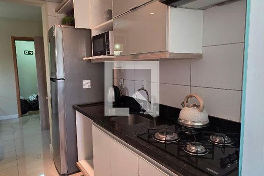 Sala/cozinha de apartamento para alugar com 3 quartos, 75m² em Vila Jardim, Porto Alegre