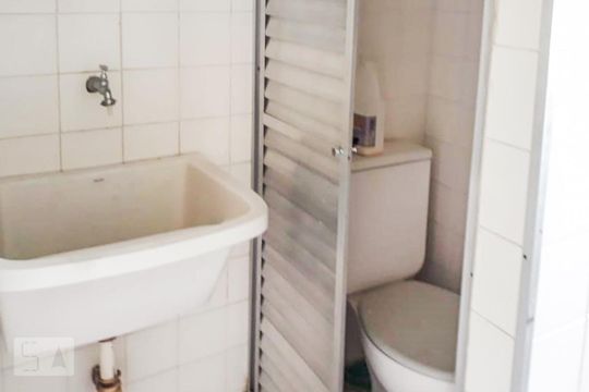 Área de Serviço e Banheiro de Serviço de apartamento à venda com 3 quartos, 75m² em Vila Monumento, São Paulo