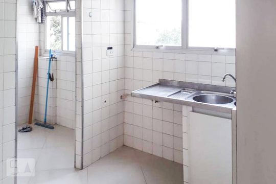 Cozinha e Área de Serviço de apartamento à venda com 3 quartos, 75m² em Vila Monumento, São Paulo