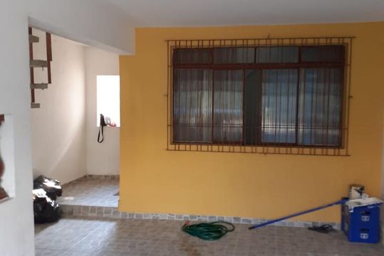 Garagem de casa à venda com 3 quartos, 170m² em Baeta Neves, São Bernardo do Campo