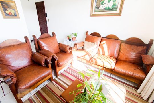 Sala de apartamento para alugar com 3 quartos, 80m² em Campinas, São José