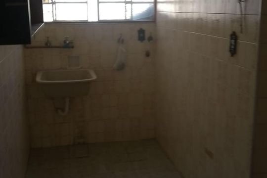 Área de Serviço de casa para alugar com 2 quartos, 80m² em Vila Matias, São Paulo