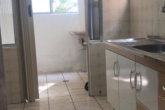 Cozinha de apartamento para alugar com 2 quartos, 70m² em Quitaúna, Osasco