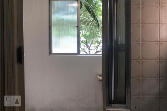 Cozinha de apartamento para alugar com 2 quartos, 70m² em Quitaúna, Osasco